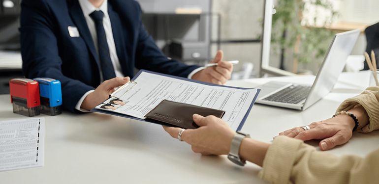 felipe-villanueva_administracion-de-empresas-turisticas_portada_comp_alt felipe-villanueva_administracion-de-empresas-turisticas_portada_comp_alt